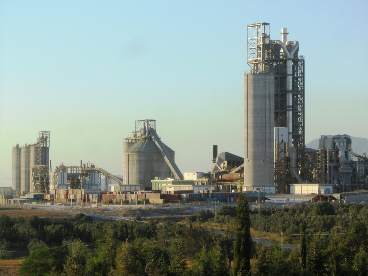 Djebel Ressas Çimento Fabrikası